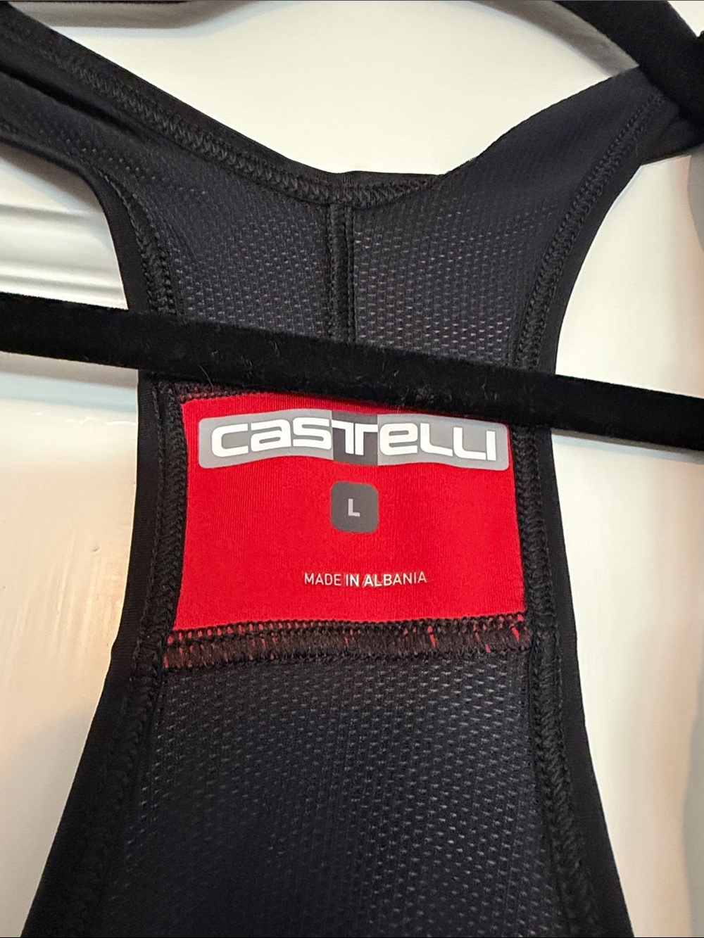 Men's Black Athletic Bib Shorts with Mesh Straps - Picture 3 of 6